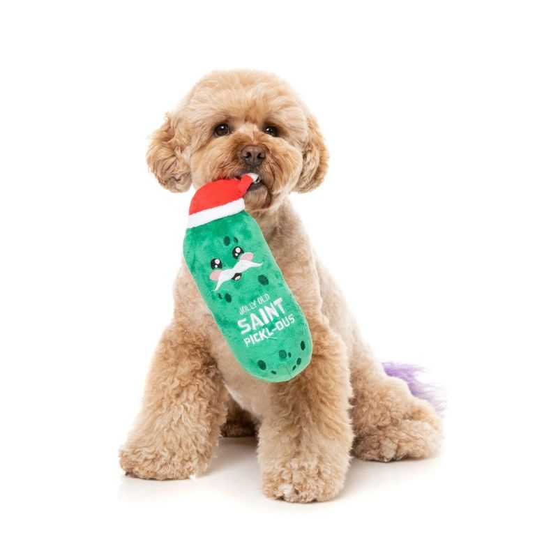 The Jolly Old St Pickl-ous dog toy will surely be a hit with your four-legged friend this Festive Season. Our Christmas toys are fitted with a squeaker for extra fun for your pup. 