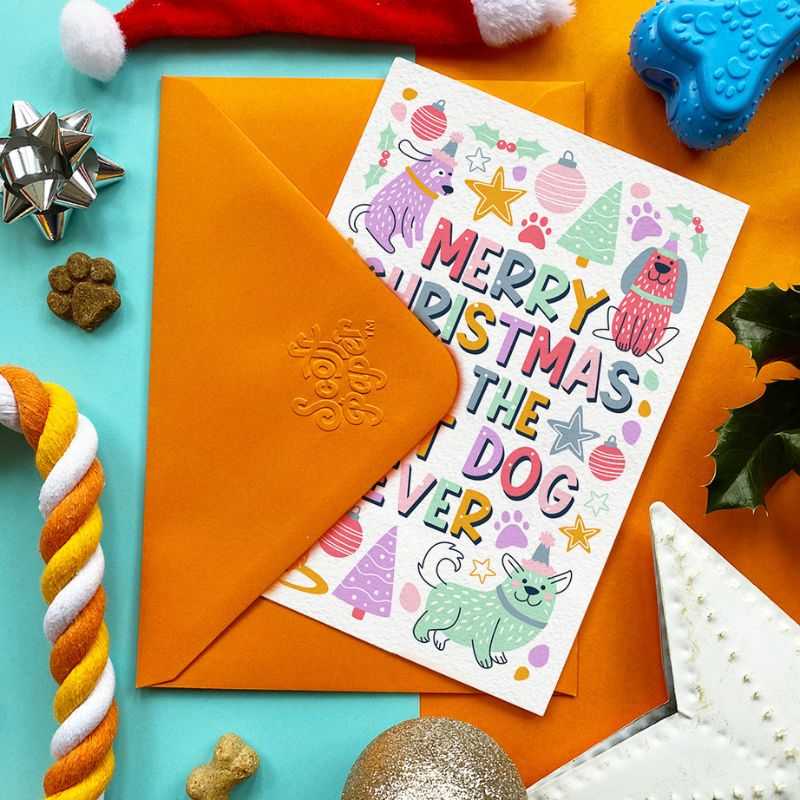 Give your dog extra love with our Merry Christmas To The Best Dog Ever Edible Dog Greeting Card. Scoff paper cards come with an envelope so you can post them in time for Christmas.