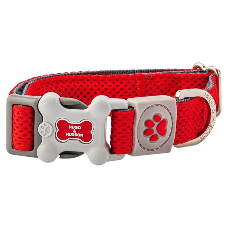 Your dog will look stylish in our Red Mesh Dog Collar from Hugo & Hudson.  Built with quick dry material, this collar is also great for aquatic friends that love to go for dips in the river, sea or lake.