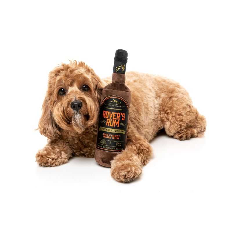 This exquisite spiced Rover's Rum Dog toy is one of the finest bark rums on the market. Crafted for pure enjoyment, with a squeaker and crinkle paper for endless playtime fun. 