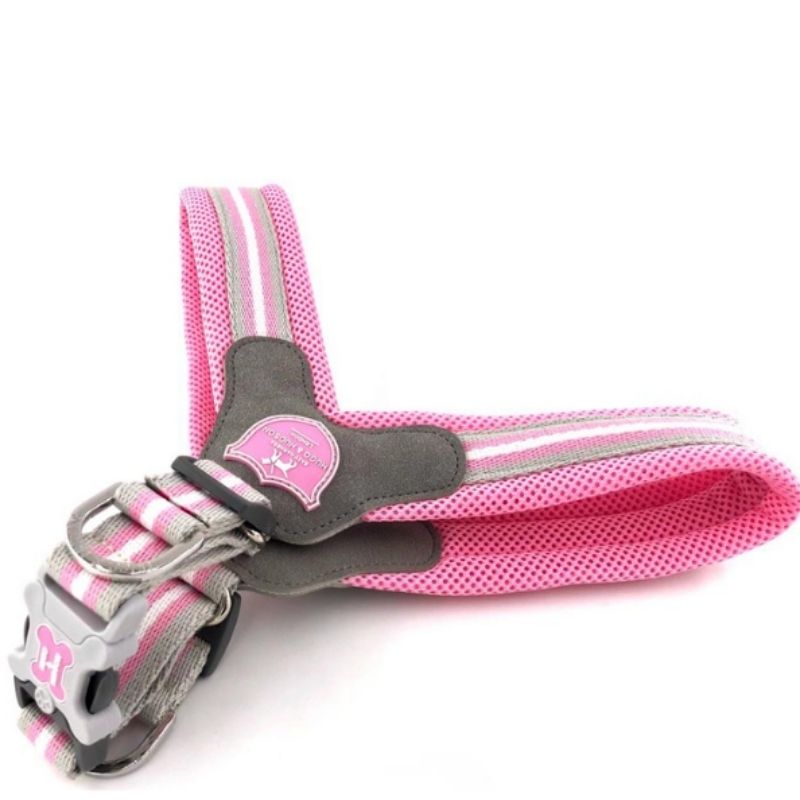 This Pink stripe dog easy harness is made from quick-drying mesh fabric. This simple to use harness has been designed for complete comfort for your dog. 